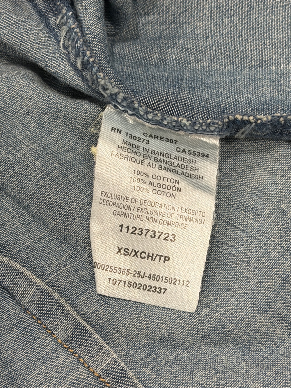 NWT Wrangler Iconic Western Snap Demin Shirt - Picture 7 of 7